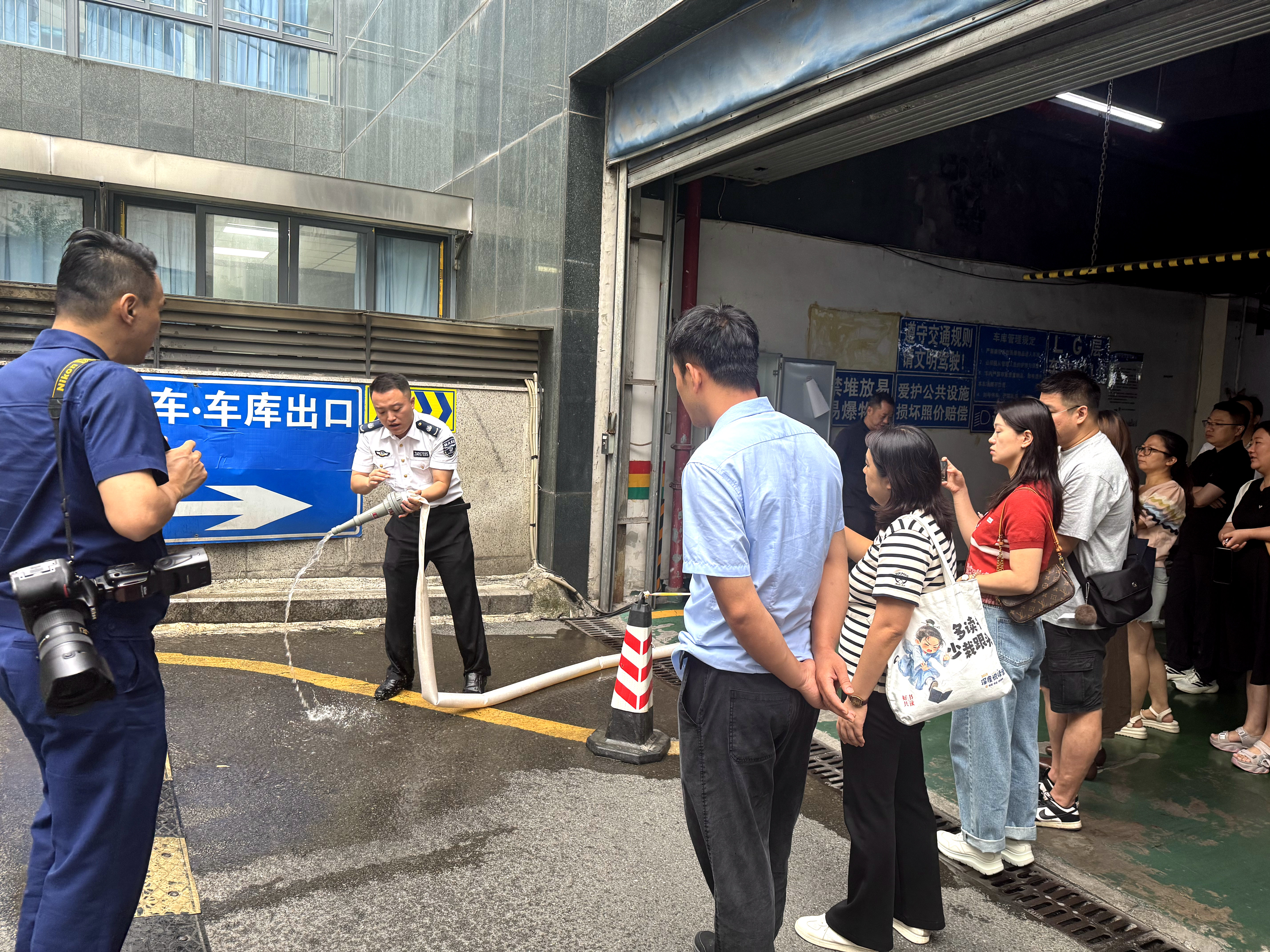 政安消防丨群防群治 百日攻堅 政安在行動 政安消防丨群防群治 百日攻堅 政安在行動